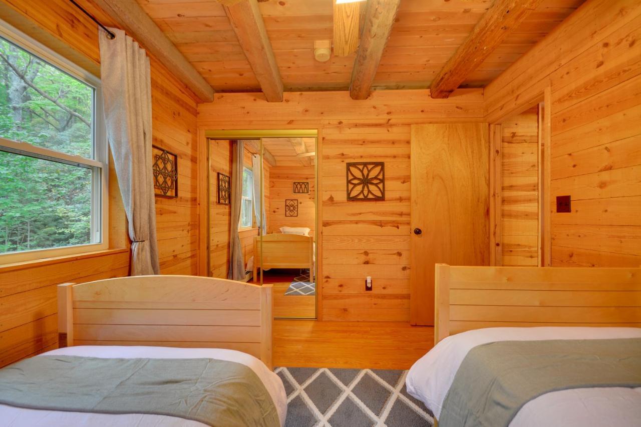Serene Fancy Gap Cabin Retreat In Private Setting! Екстериор снимка